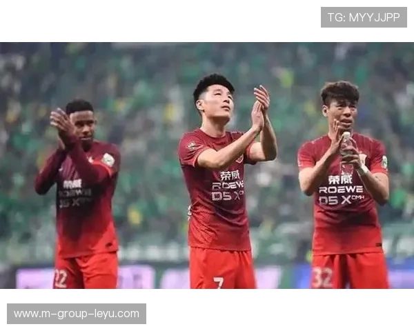 上港引援动作频繁：穆斯卡特与斯坦丘助力锋线革新